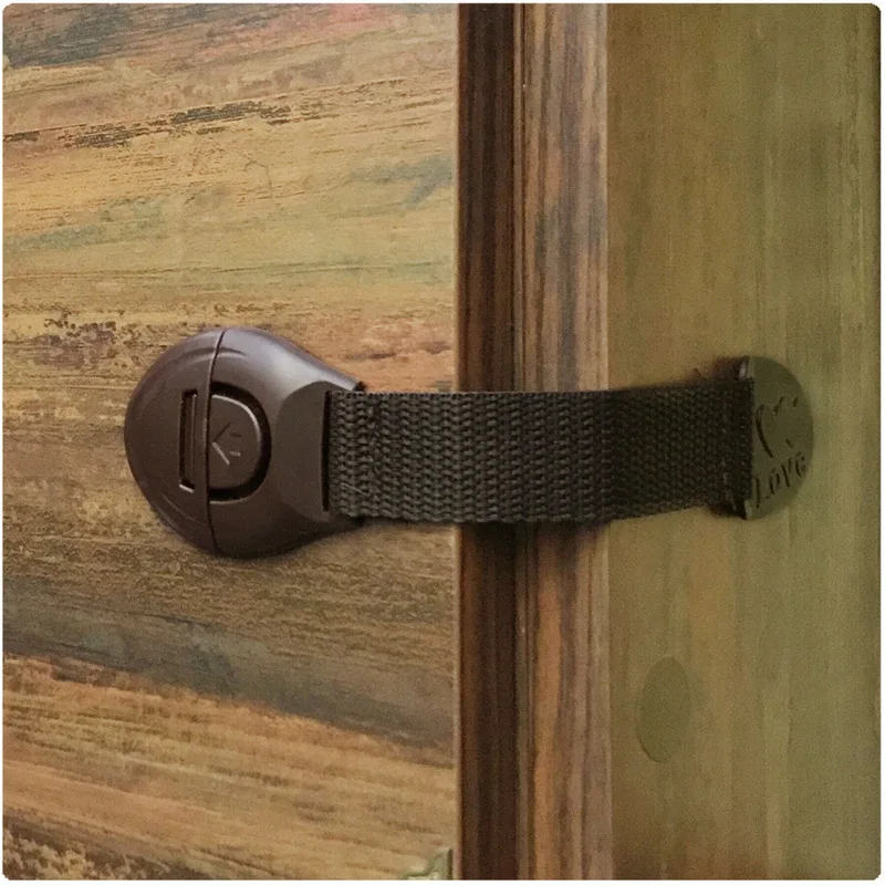 Serrure de sécurité d'armoire  - Furniture Hardware Suppliers avis et prix